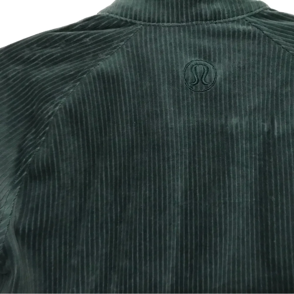 Lululemon Scuba Track Jacket *Velvet Cord EUC
Storm Teal W3HN5S - Picture 10 of 10